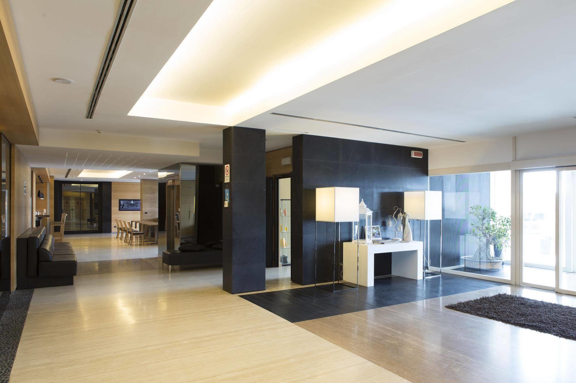 Hotel Pineta Wellness&Spa Ruvo di Puglia Exterior foto